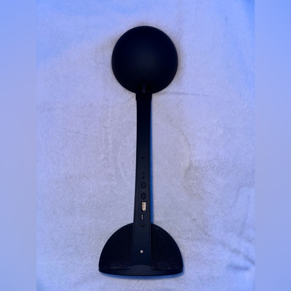 Sharper Image Light with Bluetooth - Picture 4 of 10